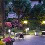 Hotel Corona