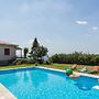 Dream Holidays in a Luxurious Garden Pool Villa