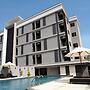 B2 Amata Nakorn Premier Hotel
