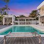 Your Luxury Escape - Bisque House