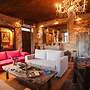 Antique Luxury Suite 65sq.m.