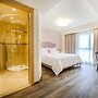 Emerald Suites