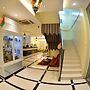 Husin Al Khaleej Hotel Apartment