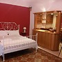 B&B Maia House