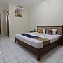 SPOT ON 2426 Hotel Aget Jaya Ii