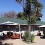 Flying Falcon Guesthouse