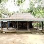 Segajih Central Stay and Education