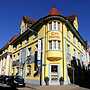 City Hotel