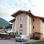 Stylish Flats in Uderns Near Ski Lifts