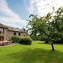 Rustic Vacation Home, Baneux