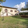 Villa in Mugello Hills With Private Pool
