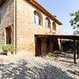 360 Degree View of the Tuscan