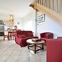 Holiday Home in Crux-la-ville Near Lake