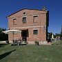Farmhouse in Tuscany Near Siena & Hot Springs
