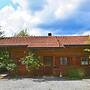 Vintage Holiday Home in Grafenried With Garden