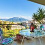 Bright Comfy Flat near Beach & City Center