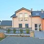 Eifel Lakeside Family Escape