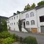 Veltenhaus: Historic Retreat