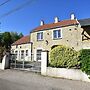 Holiday Home Vault-de-lugny Near Forest