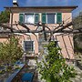 Peaceful Villa Stay in Rapallo