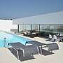 Morden Archictectural Villa In Lisbon