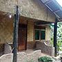 Tangkahan Inn