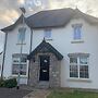 Stylish & Modern 3 Bedroom Home