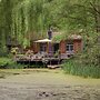 Delightful Chalet in Opglabbeek near Lake