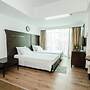 Lancaster Hotel by Central Flats