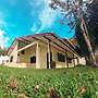 6 Bedroom House - 205