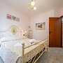 Villa Monte Enrico - With Pool