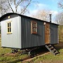 Gaggle Of Geese Pub & Shepherd Huts