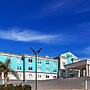 Holiday Inn Express & Suites Port Lavaca by IHG