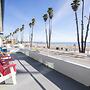 Beach Street Inn and Suites
