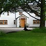 Armidale Cottages Bed & Breakfast