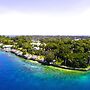 Madang Resort