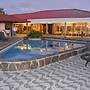 Iorana Hotel