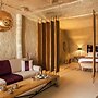 Hezen Cave Hotel