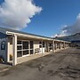 AAA Thames Court Motel