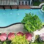 Altera Hotel and Residence