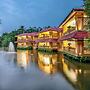 Mayfair Lagoon