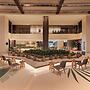 Rixos The Palm Hotel & Suites
