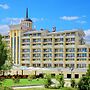 M'Istra'L Hotel & SPA