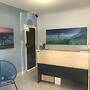 Blue Pelican Motel