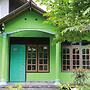 Homestay Junet - Hostel