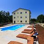 Apartments Bellator