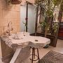 Lulu Boutique Hotel