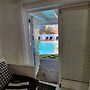 B&B Curacao nv
