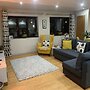 King Canute Apartment - Crown Lettings