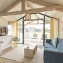 Ameland Lodge w/ Veranda